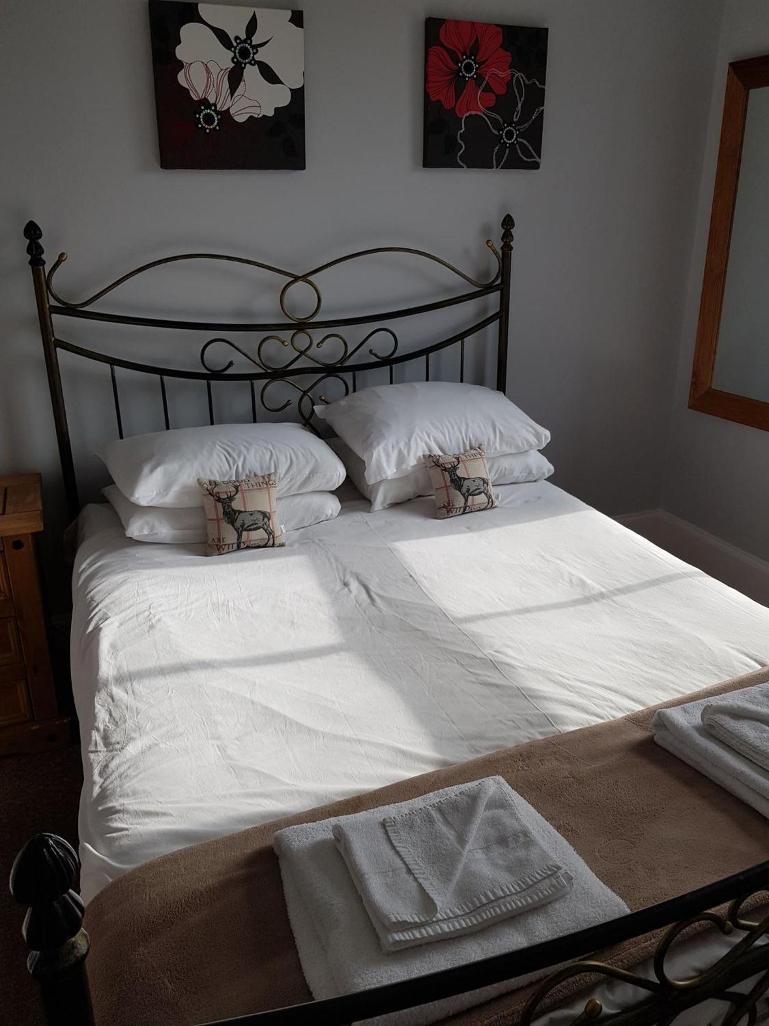 Black Isle Holiday Apartments Avoch Phòng bức ảnh